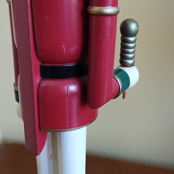 Wood Soldier Nutcracker Guard Uniform Crown 19.5 Inch Red White Green Gold Black - Picture 7 of 8